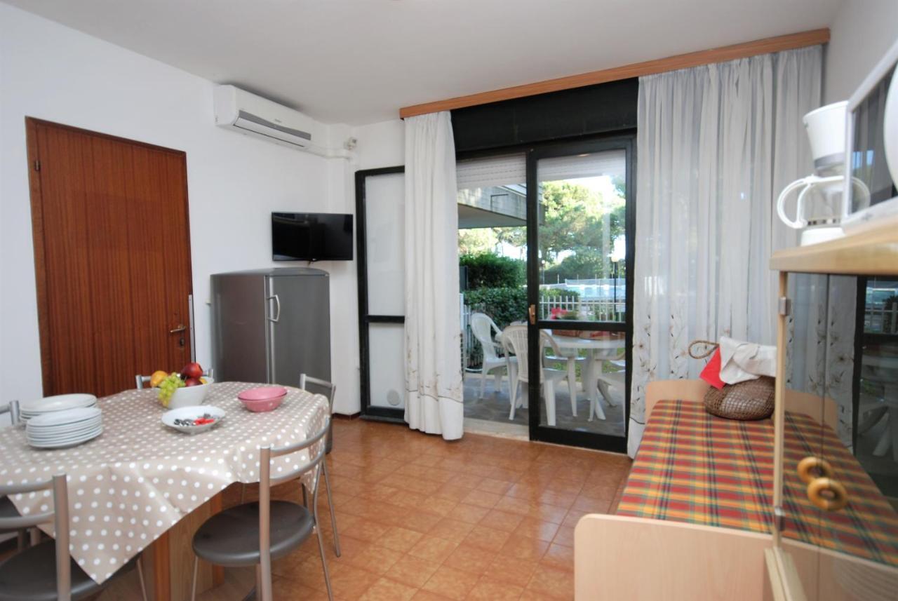 Residenza La Meridiana Lignano Sabbiadoro Extérieur photo